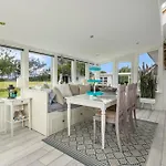 דירה Bossis Hus